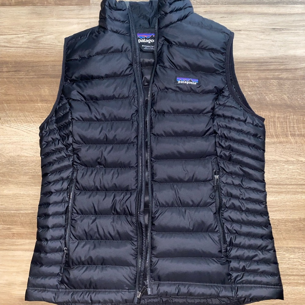 Womens patagonia puffer vest